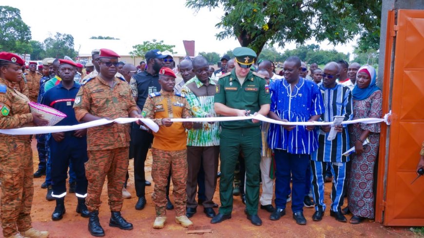 La Fédération de Russie rénove des infrastructures scolaires au Camp Ouezzin Coulibaly à près de 150 millions de F CFA🇧🇫🤝🇷🇺