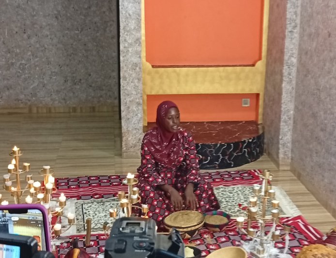 BURKINA FASO : Adja Amsetou NIKIEMA, la puissante guérisseuse de Komsilga : un live inédit qui a captivé son public, hier 13 Août 2026 autour de 20h.